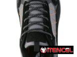 Tenis fuertes de senderismo …