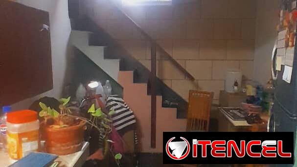 🏠 Venta de apartamento en El Vedado. Tiene gas de la calle,no se va la luz, agua 24 horas y tiene 2 habitaciones