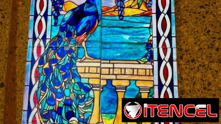 SE VENDE MOSAICO AZULEJO ANTIGUO “PAVO REAL  ” PRECIO 80 USD LLAMAR AL 55588362 LA HABANA SI DA APAGADO ENVIAR SMS