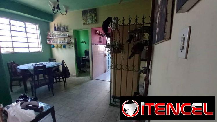 Apartamento capitalista frente calle casino deportivo