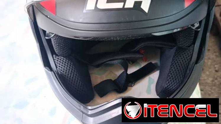 Casco de moto