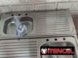 Juegos de baños Corona con sus herrajes completos , puertas de Correderas,  fregaderos ,acsesorios para baños