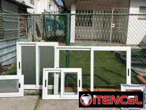 73b75c1b49a77a149f53fd4c926622d886adc39d3904dcea9125b0ac13c3295e