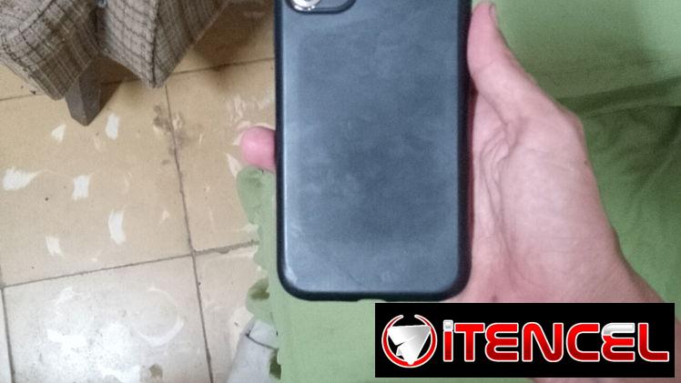 En las fotos están los detalles vendo o cambio es libre de todo y tiene su fase ide
