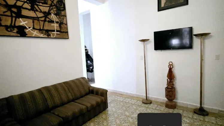 Casa independiente en Playa con garaje 2 cuartos y 2 baños