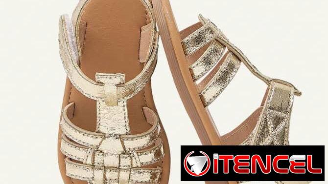 Sandalias de niña