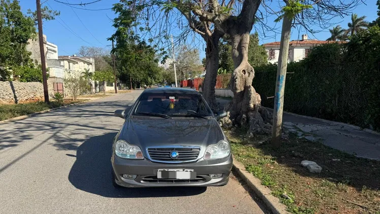 Vendo Geely CK (gasolina)del 2015 en💲13 mil USD