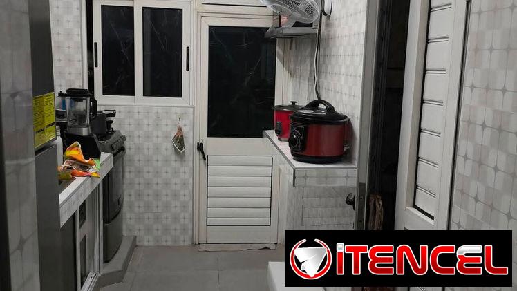Se vende apartamento con todo adentro, remodelado, edificio capitalista, avenida 20 de Mayo y Ayestarán… 55008593