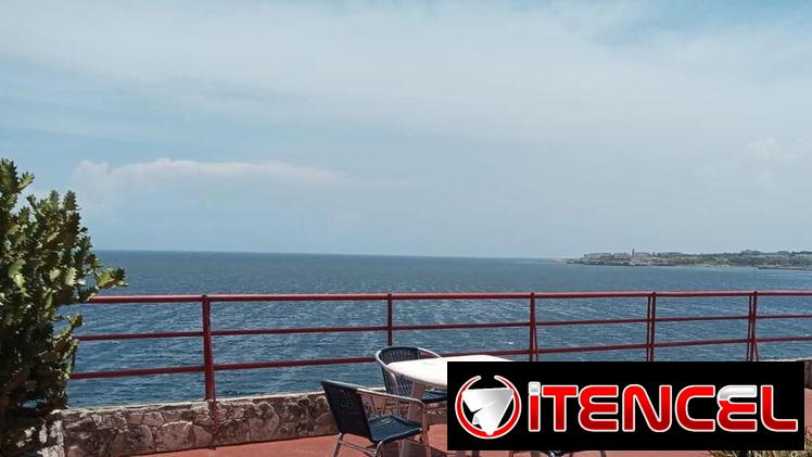 Apto en el vedado con hermosa vista al mar