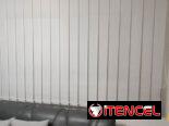 BELLAS CORTINAS VERTICALES ESTILO AMÉRICANO