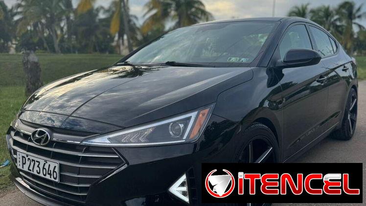 Vendo negocio, Hyundai Elantra, 2020 carro impecable. Pintura de faria