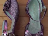 CROCS PAW PATROL y Zapatos morados de tacón…de niñas…poco uso..53574044