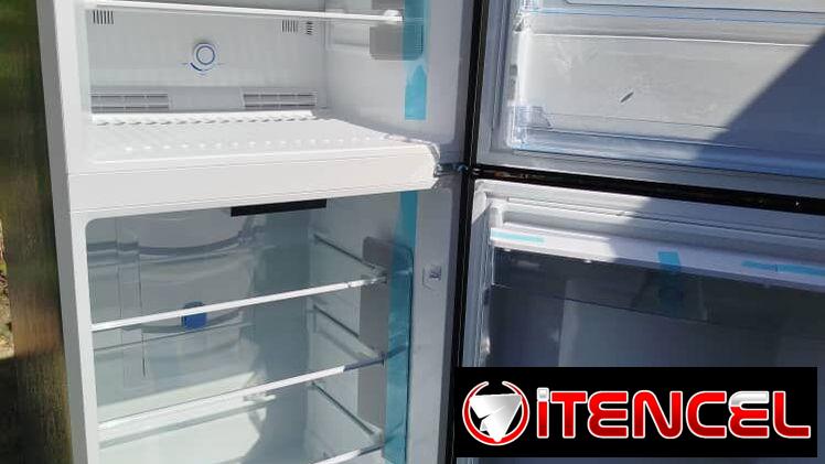 Refrigerador 16 PIES marca EKO congelación seca con dispensador de Agua Mensajería Incluida 790 USD Factura y Garantía