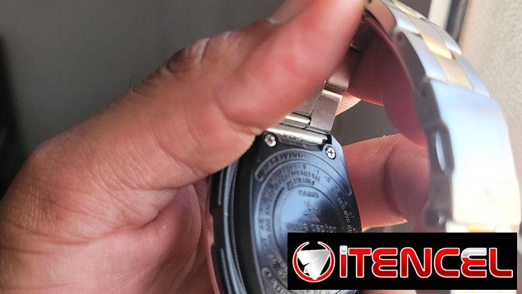 20usd Casio clásico analógico.