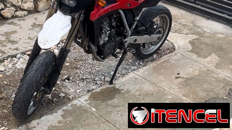en venta husqwarna SMR 510 cc