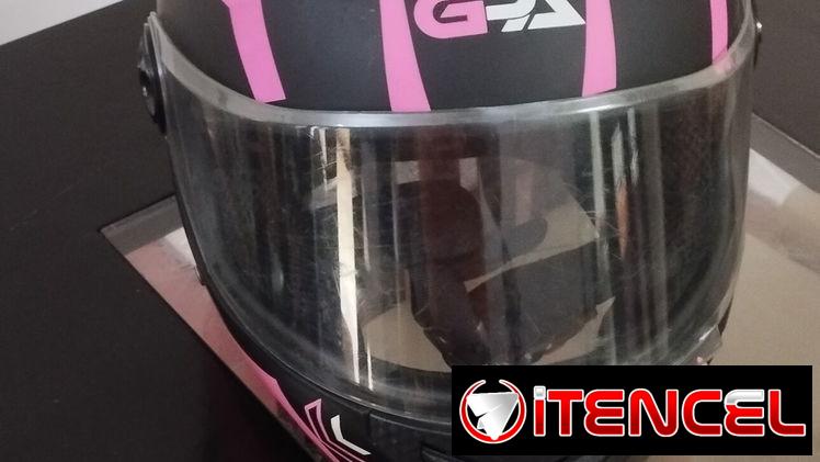 Se vende casco de mujer
