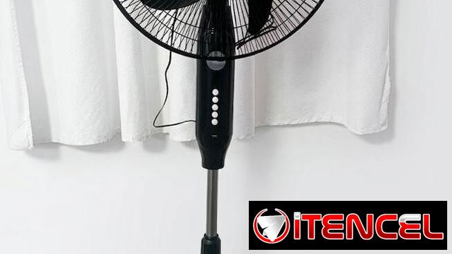 Ventilador recargable de 16″