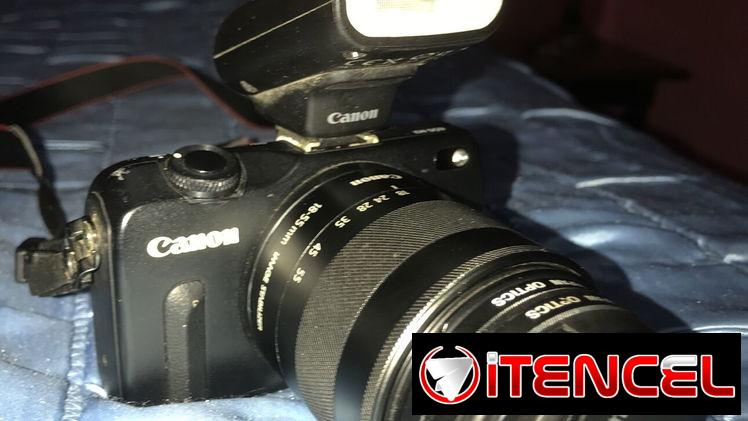 Cámara “Canon” de uso y en excelente estado
