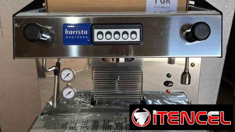 Cafetera eléctrica industrial automática de una manga con suavizador incluido nueva en caja