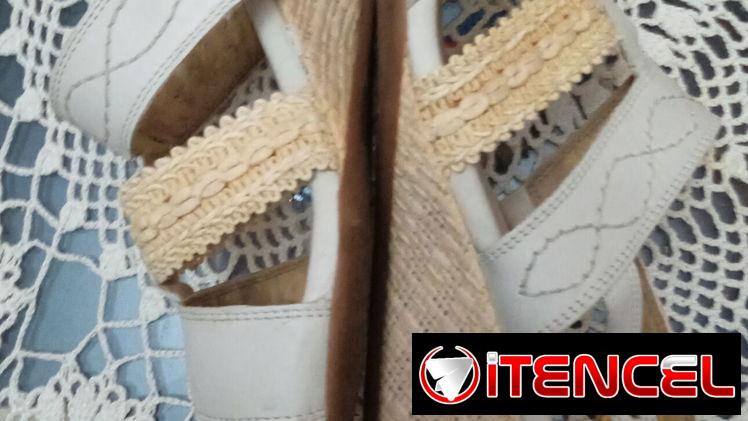 Sandalias de mujer de piel