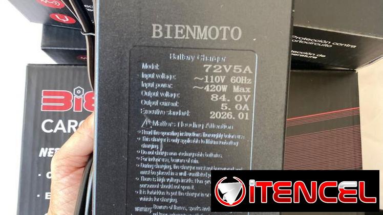 35 y 40 USD CARGADORES🔋 DE LITIO PARA MOTOS Y BICIMOTO