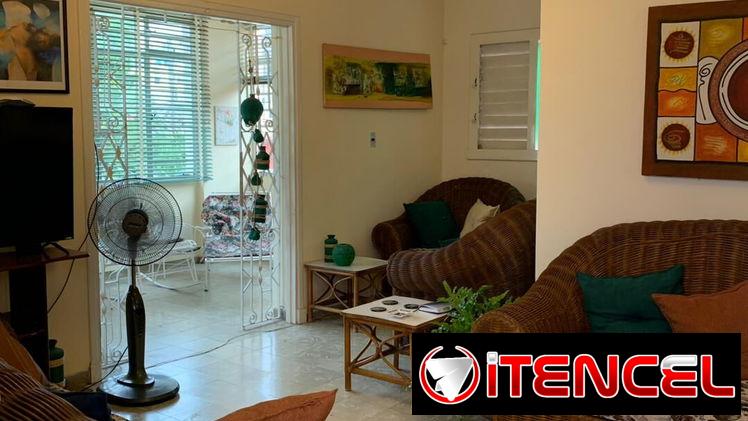 A la venta Casa en alto de un biplanta próximo a 31 y 42