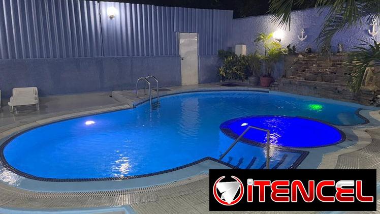 300 mil Guanabo casa de lujo  piscina