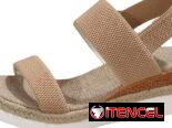 Sandalias con cuña. Nuevas #39(le puede servir a un 38.5)