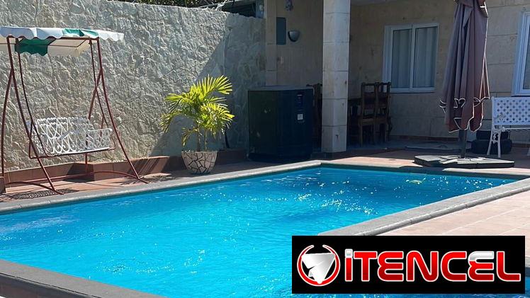 Acogedora casa de renta con piscina con calefacción en la playa de Guanabo 🌴🌴+53 52463651 a  1 km del mar, Y