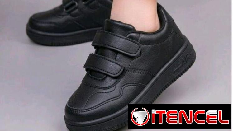 Tenis para niños y niñas. Hay más modelos