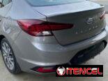 Hyundai Elantra 2020 pintura de fábrica ,en excelentes condiciones es un carro que destacan su eficiencia de combustible