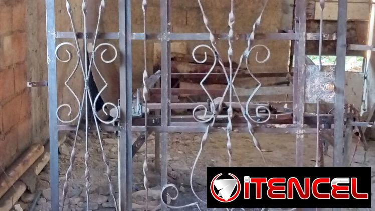 Herrero trabajos con catálogos