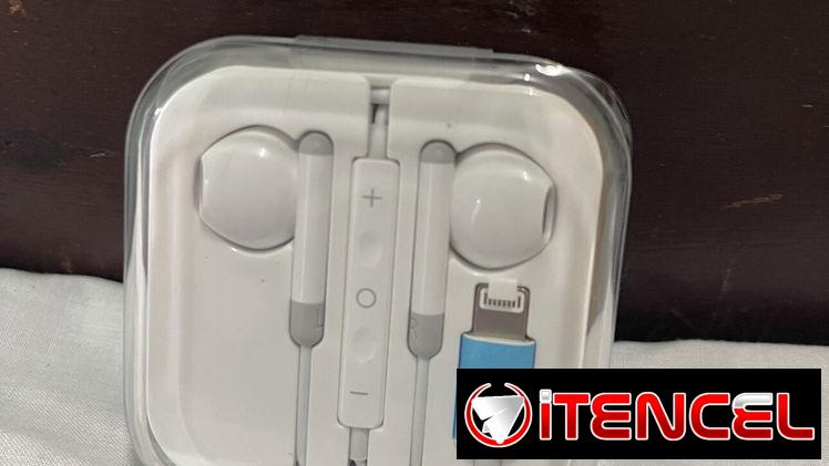 Manos libres de cable puerto LIGHTNING de los buenos en su caja!!