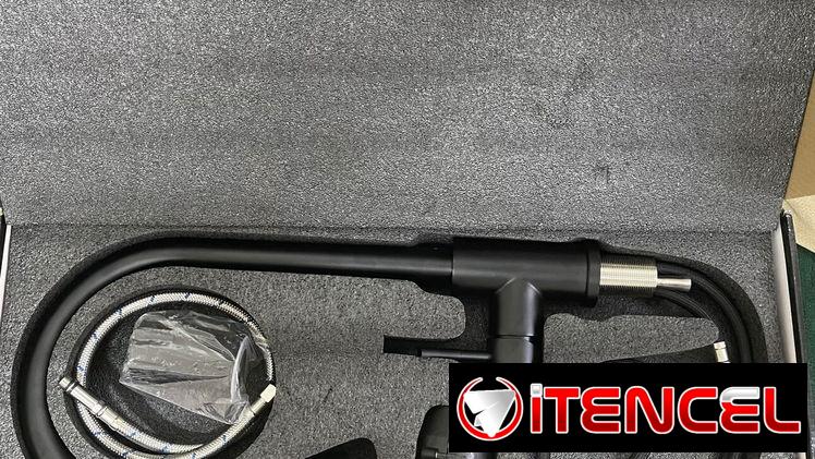 Llave mezcladora para fregadero