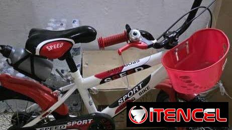SE VENDE BICICLETA DE NIÑO