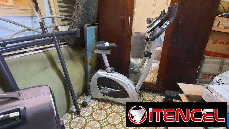 Bicicleta estática de uso