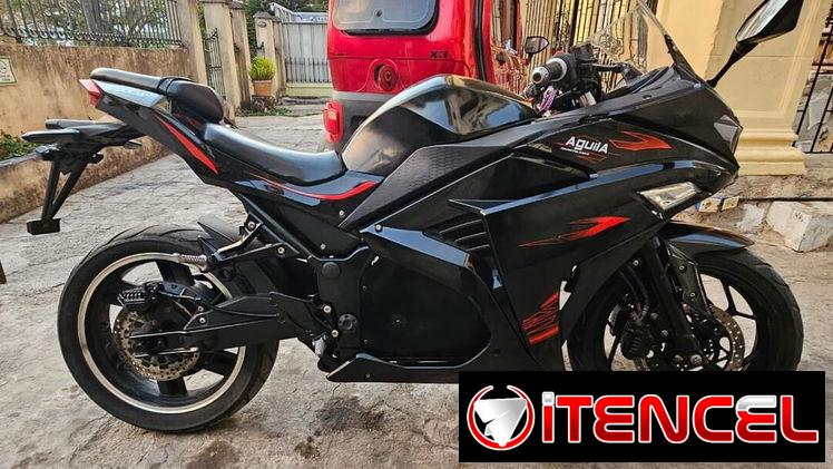Moto águila