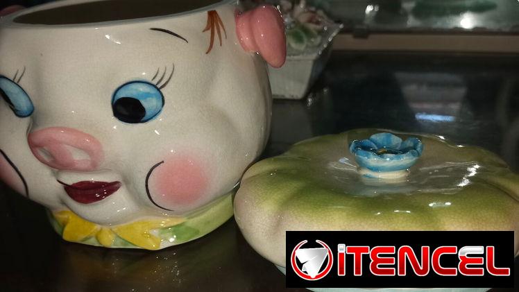 Adornos de porcelana diversos