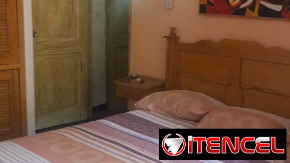 Se renta habitación privada en el vedado. 54026428
