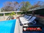 Renta casa en la playa de Guanabo con piscina con recirculación,  ubicada a 1/2 cuadra del mar +53 52463651 , 4 hab ,J
