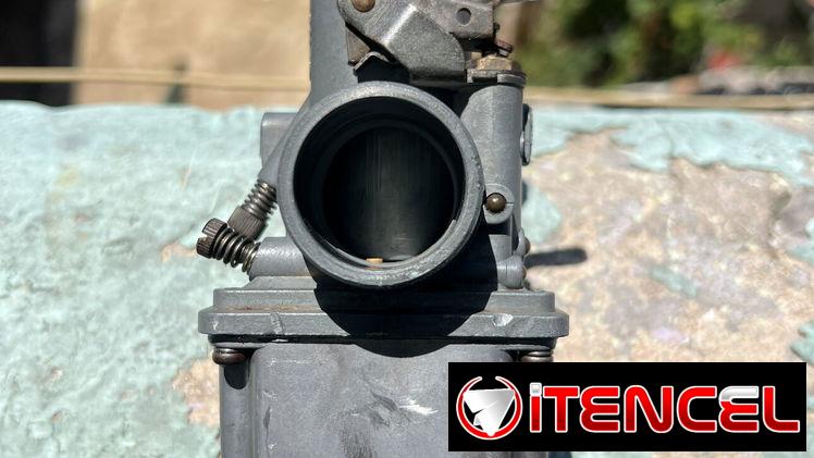 Vendo carburador de Jawa en perfectas condiciones técnicas y con muy buena autonomía!! Llegar y poner!!