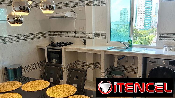 ‼️SE VENDE apartamento VEDADO, balcón a la calle AMUEBLADO‼️