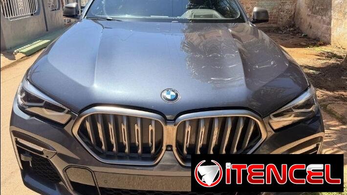 BMW X6 M50i 2022. V8 biturbo