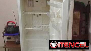 se vende refrigerador//VEDADO//NO MENSAJERIA//78319091