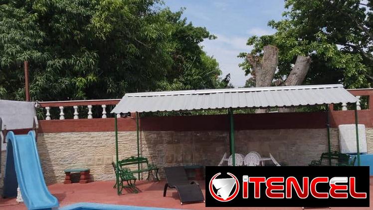 Pasadía para grupos! Piscina en Boyeros con el mejor precio!