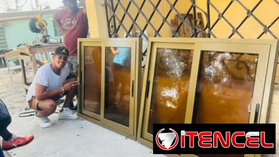 Puertas y ventanas de aluminio y cristal