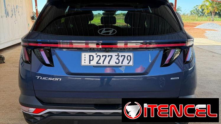 Vendo o negocio, Hyundai Tucson, 2025 con 8000 km solamente
