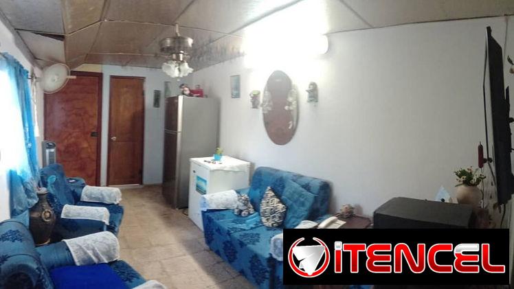 Venta de casa en La Alturas de La Lisa.  #107