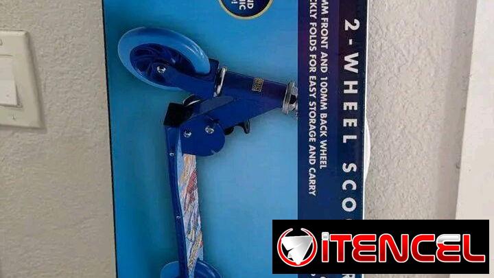 Patineta metálica para los peques