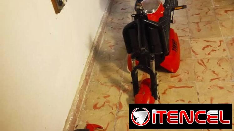 Cuadro de bicimoto tekno con pedales, con asientos, guardafango, cadena, burro, frente